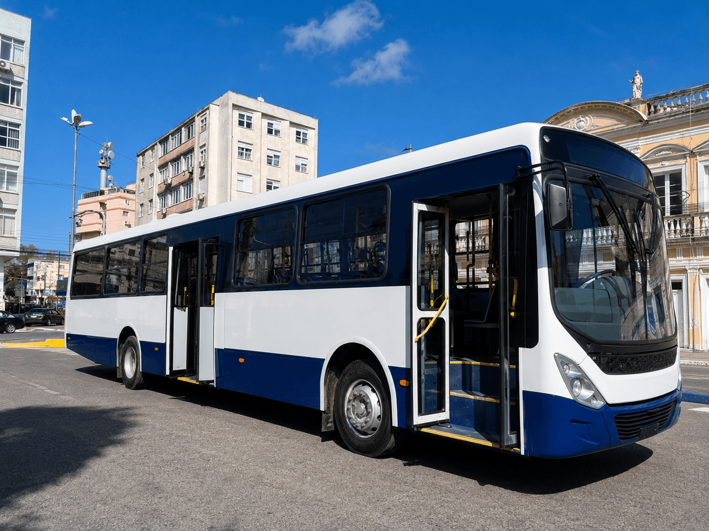 Ônibus Urbano / Escolar